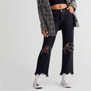 Maggie Mid-Rise Straight-Leg Jeans